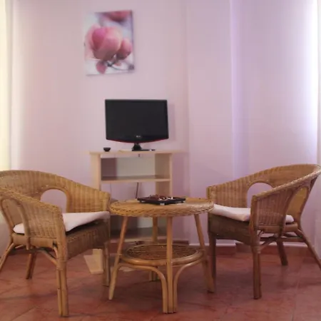 Zaguan Πανσιόν